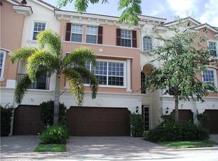 659 E Trieste Ln, Boca Raton, FL 33487