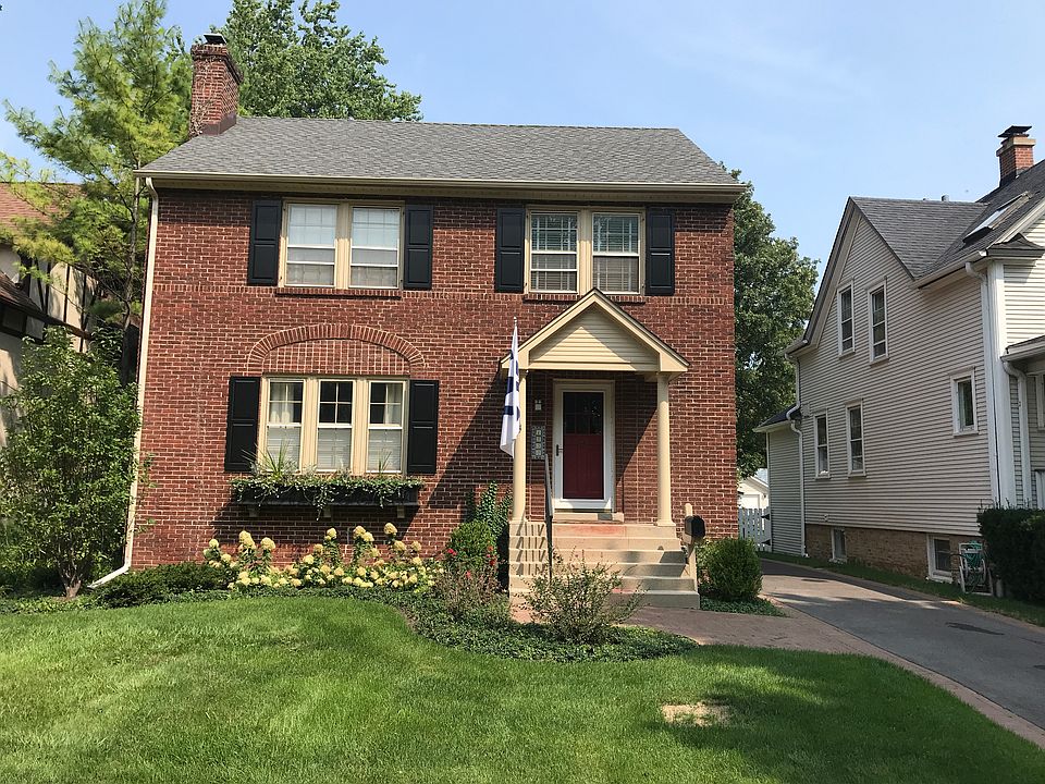 2nd image of 1532 Lake Ave