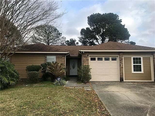 1st image of 929 Fairfax Dr