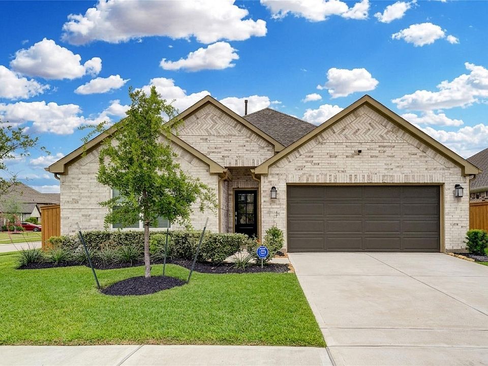 1st image of 8603 Sun Coral Dr