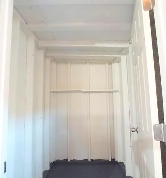 Locking storage shed