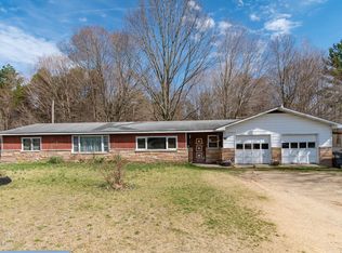 76522 30th Ave, Covert, MI 49043