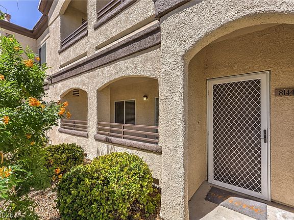 4th image of 2291 W Horizon Ridge Pkwy Unit 8144