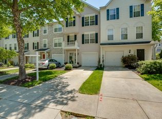 8247 Lyndhurst St, Laurel, MD 20724