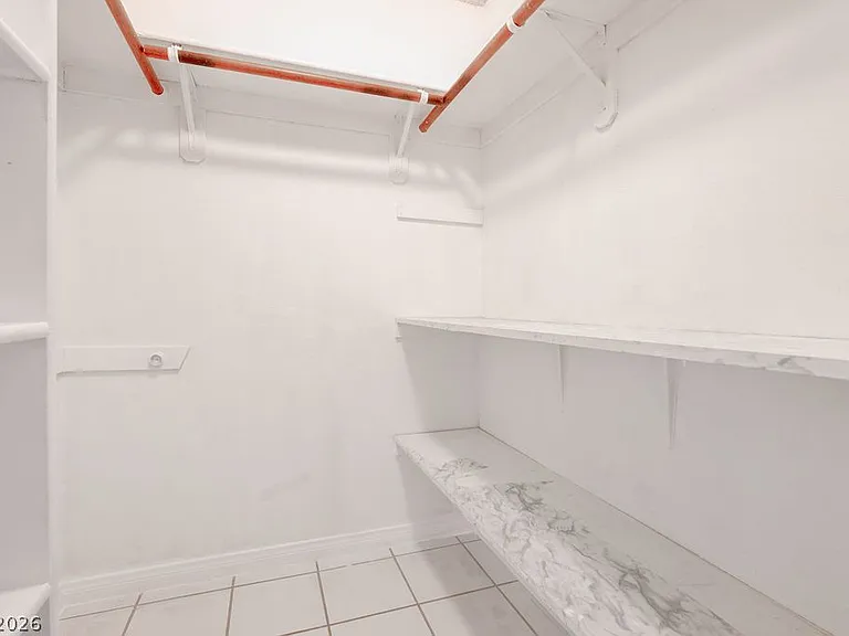 3823 S Maryland Pkwy #B2 — Photo 30