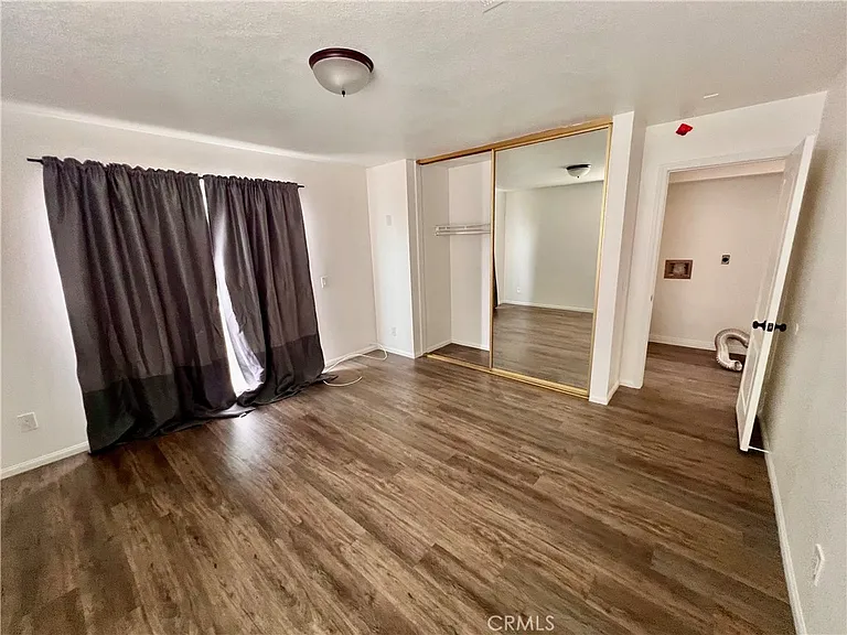 129 W Palmyra Ave — Photo 17