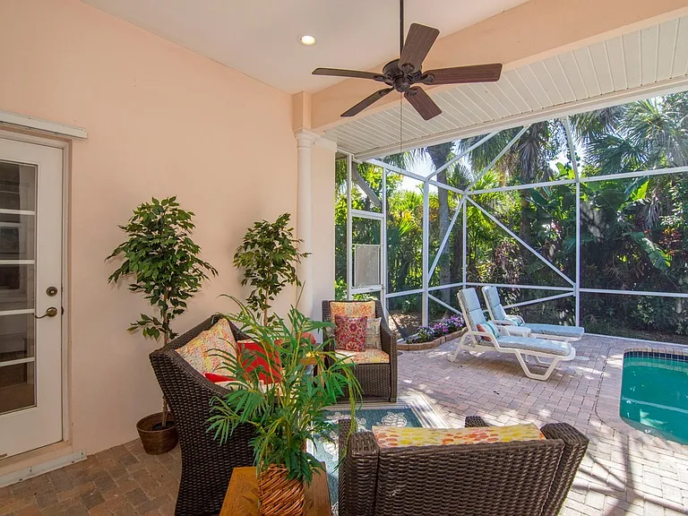 2225 Seaside St — Photo 23