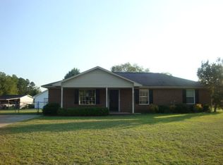 3210 Lee Altman Dr, Dalzell, SC 29040