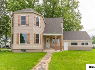 802 Wyatt Ave, Lincoln, IL 62656