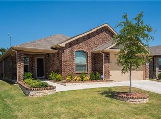 8321 Flythe Mill Rd, Fort Worth, TX 76120