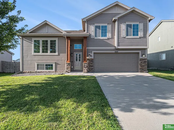 1919 Mesa St, Bellevue, NE 68123