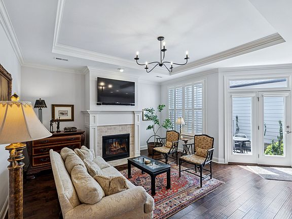 5th image of 9020 Wenlock Ln