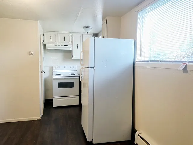 1335 Hyder St — Photo 21