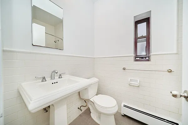 Rented by Bohemia Realty Group | media 10