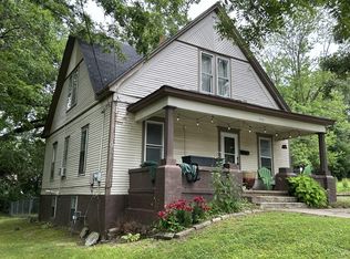 731 S High St, Neosho, MO 64850
