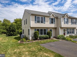 137 Megan Cir, Chalfont, PA 18914