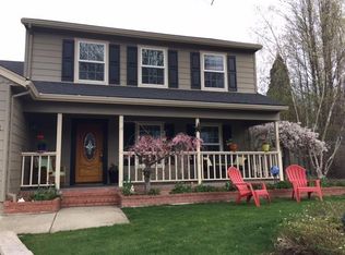 2751 Barclay Rd, Medford, OR 97504