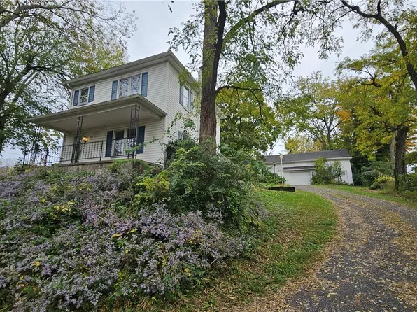 6981 Cemetery Rd, Bangor, PA 18013