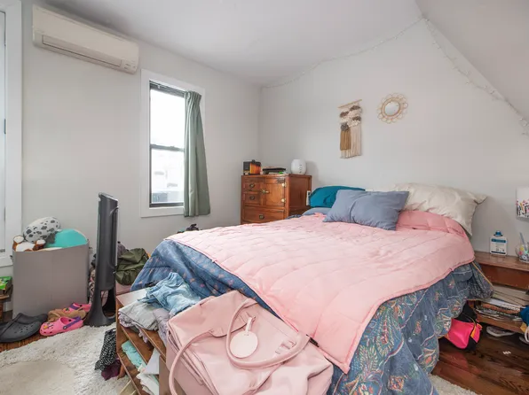 229 West 136th Street image 18 of 21