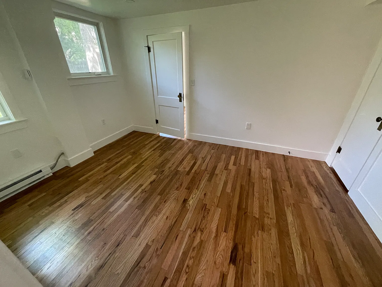 2 bed, 390 sqft, $3,200 — Photo 3