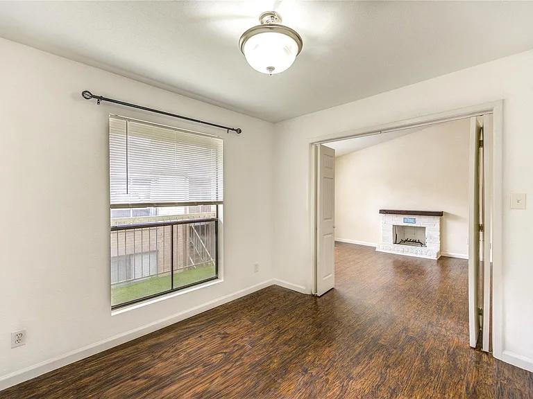 2120 Wilcrest Dr #226 — Photo 17