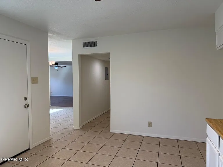 293 Atlantic Rd #B — Photo 5