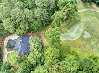 915 Hillsleigh Rd, Johns Creek, GA 30022