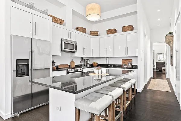 Rented by Corcoran | media 15