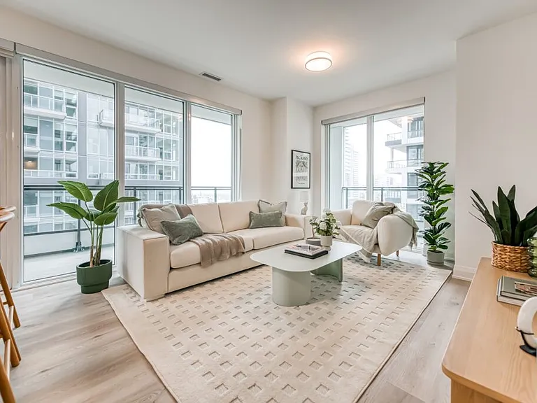 55 Broadway Ave — Photo 6