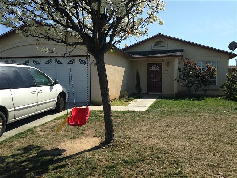 1st image of 1124 Carmen Ave