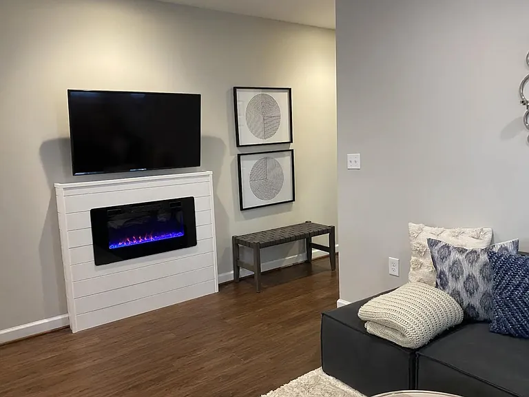 209 Church St SE #1 — Photo 6