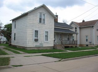814 Central St, Oshkosh, WI 54901