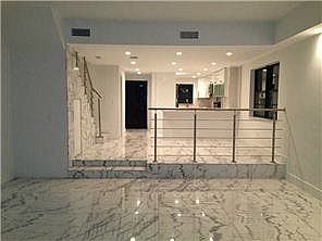 1st image of 1562 NE 105th St #B1