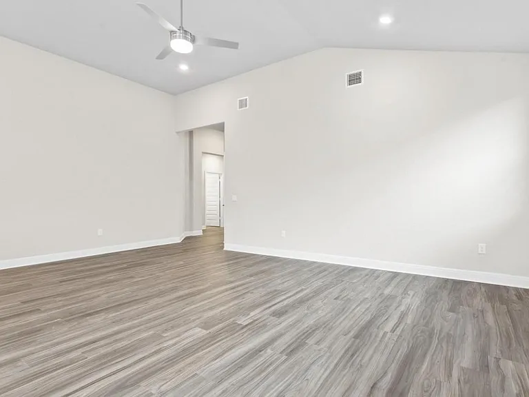17717 Gilberto Dr — Photo 12