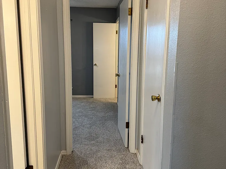 13908 Jeffery Dr — Photo 19