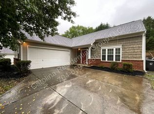 13703 Shiella Caruth Dr, Huntersville, NC 28078