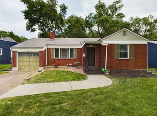 1323 Meadow Lake Ter, Kansas City, MO 64114