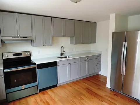 2 bed, 1000 sqft, $2,500 — Photo 4