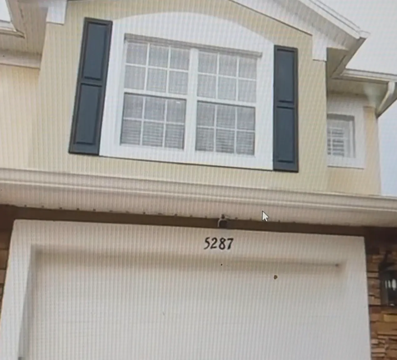 2 bed, 1792 sqft, $2,200 — Photo 1