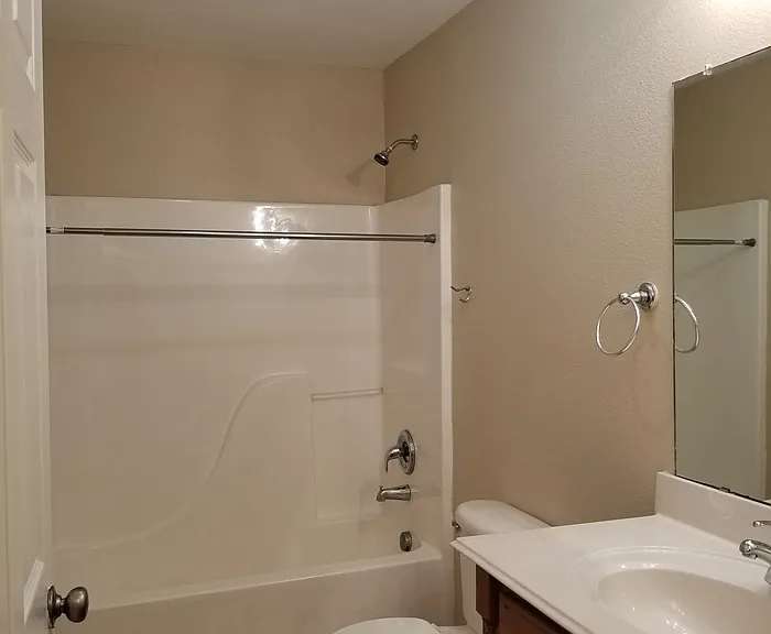 709 Pride Ct — Photo 13