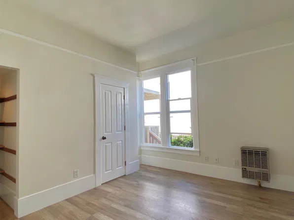 1503 Walnut St APT D, Alameda, CA 94501