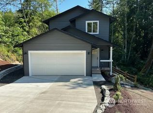 61 NE Schooner Pl, Belfair, WA