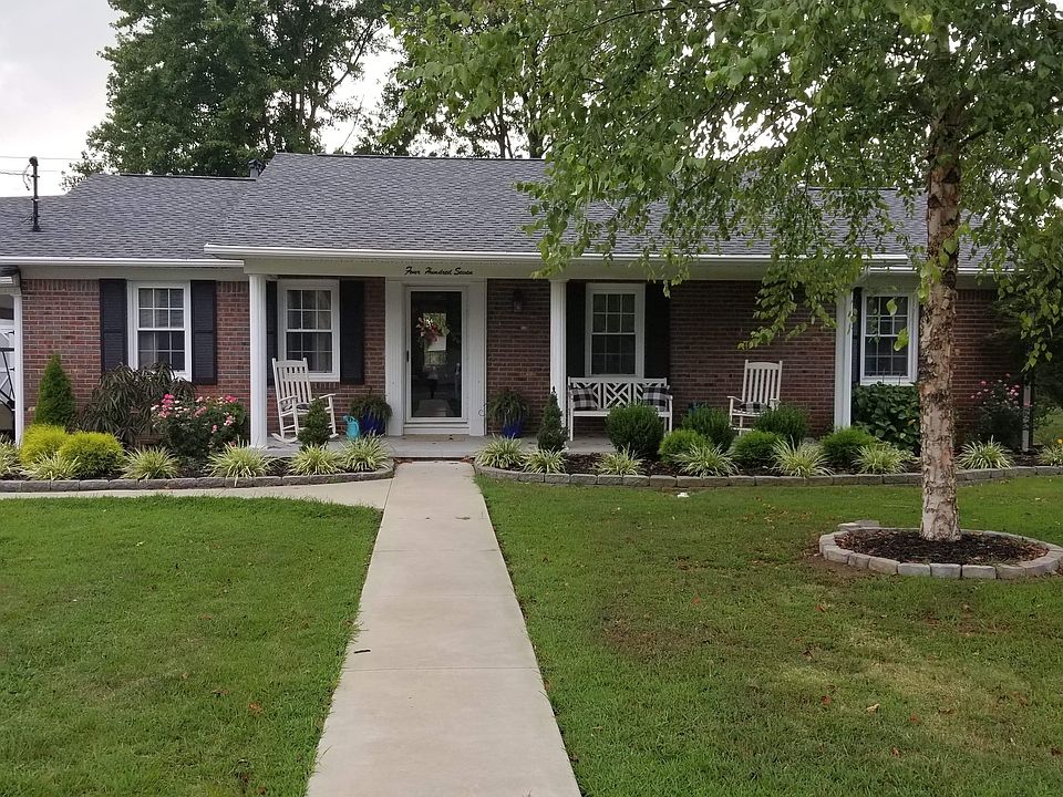 1st image of 407 Fairlane Dr