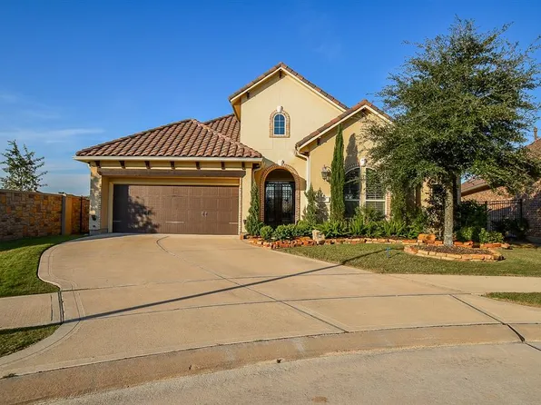 22 Fair Bluff Ct, Fulshear, TX 77441