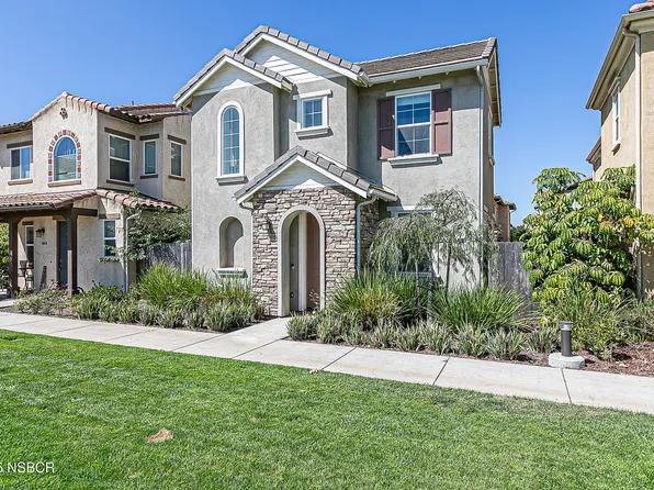 1858 Sterling Pl, Santa Maria, CA 93458
