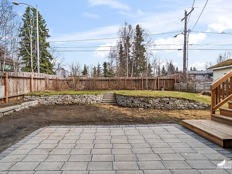 2101 Solstice Cir — Photo 41