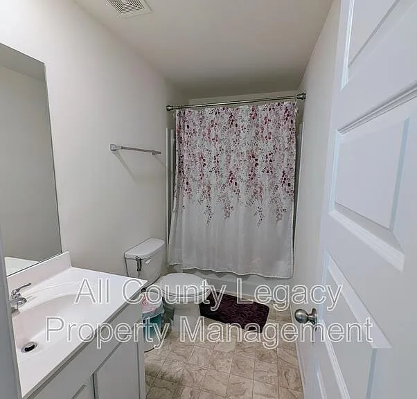 928 Blue Juniper Cir — Photo 14