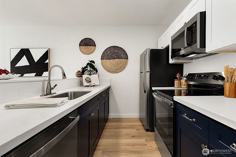 2nd image of 5824 NE 75th Street #D-307