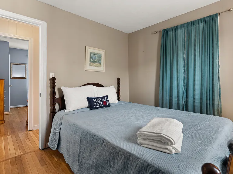 12 Harris Ave — Photo 18