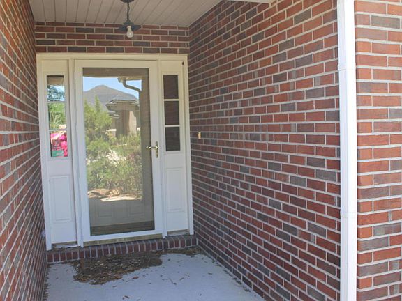 2nd image of 3775 Timberline Dr